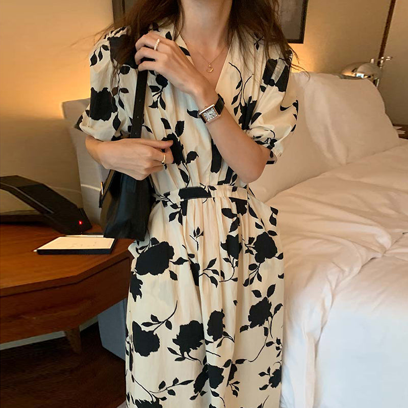 Floral Dress with Double Pockets and Puff Sleeves
